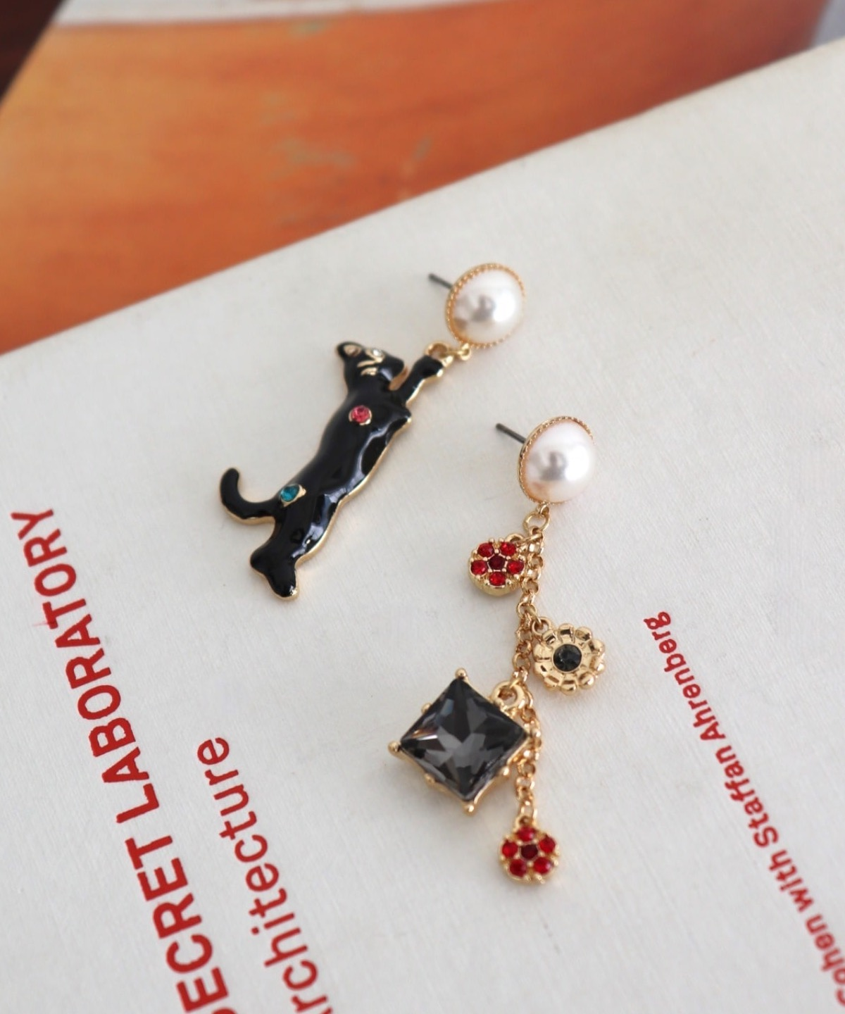 🌺エポ猫🌺アクセサリー🐈‍⬛🎵｜スリーフォータイム｜ショップ