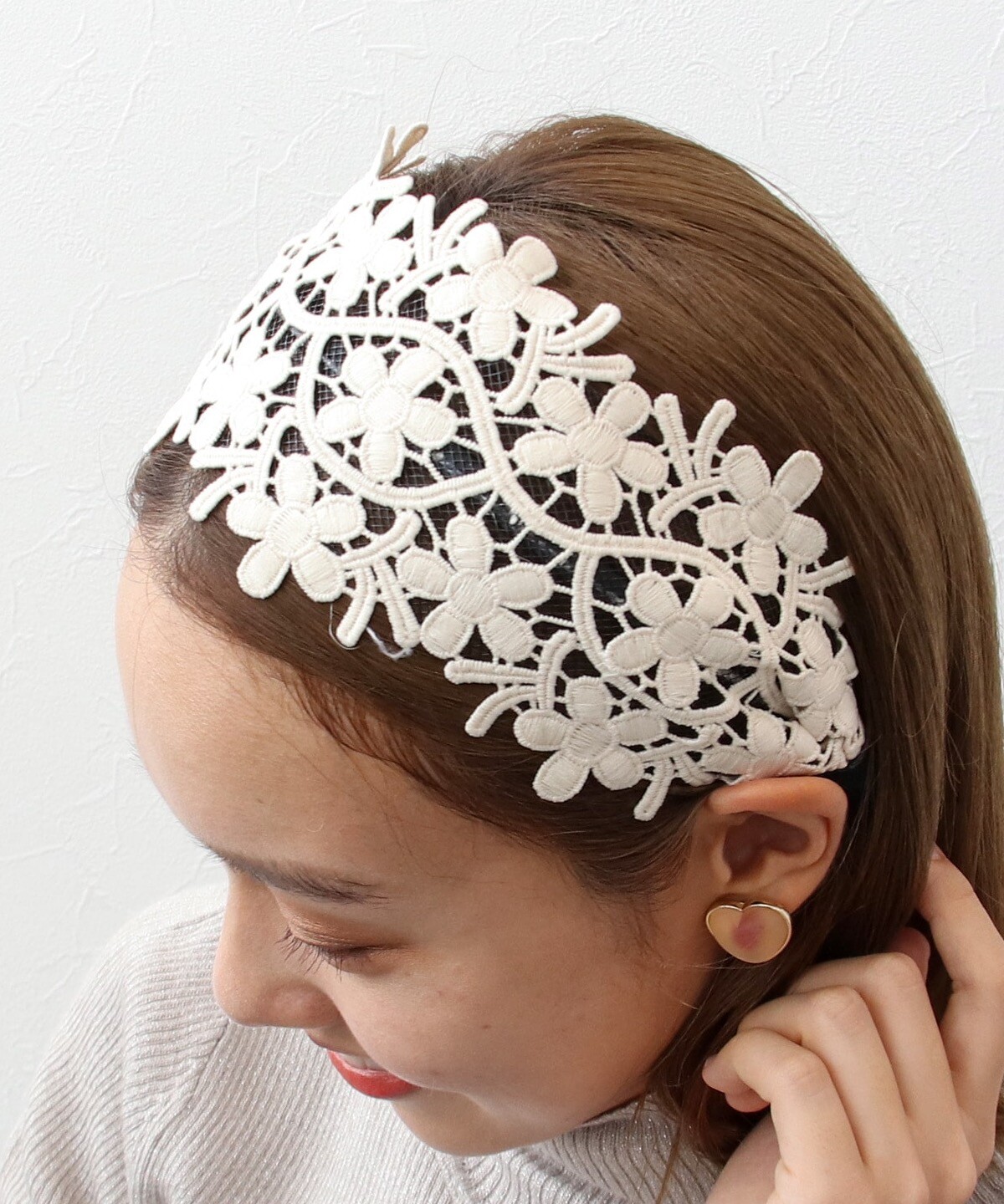 🖤ワイドレースカチューシャ🖤｜スリーフォータイム｜ショップニュース