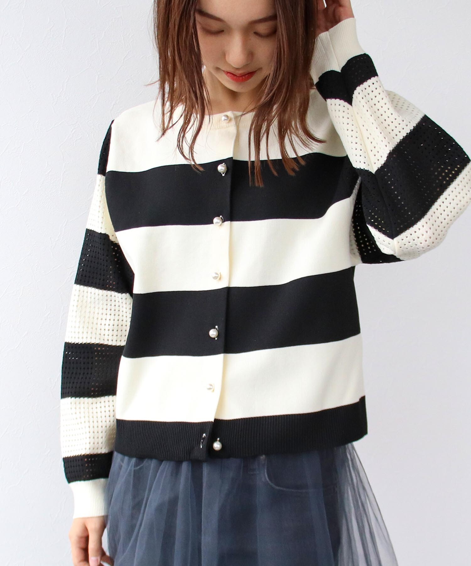 超軽量切替2WAYパールボタンカーディガン｜スリーフォータイム