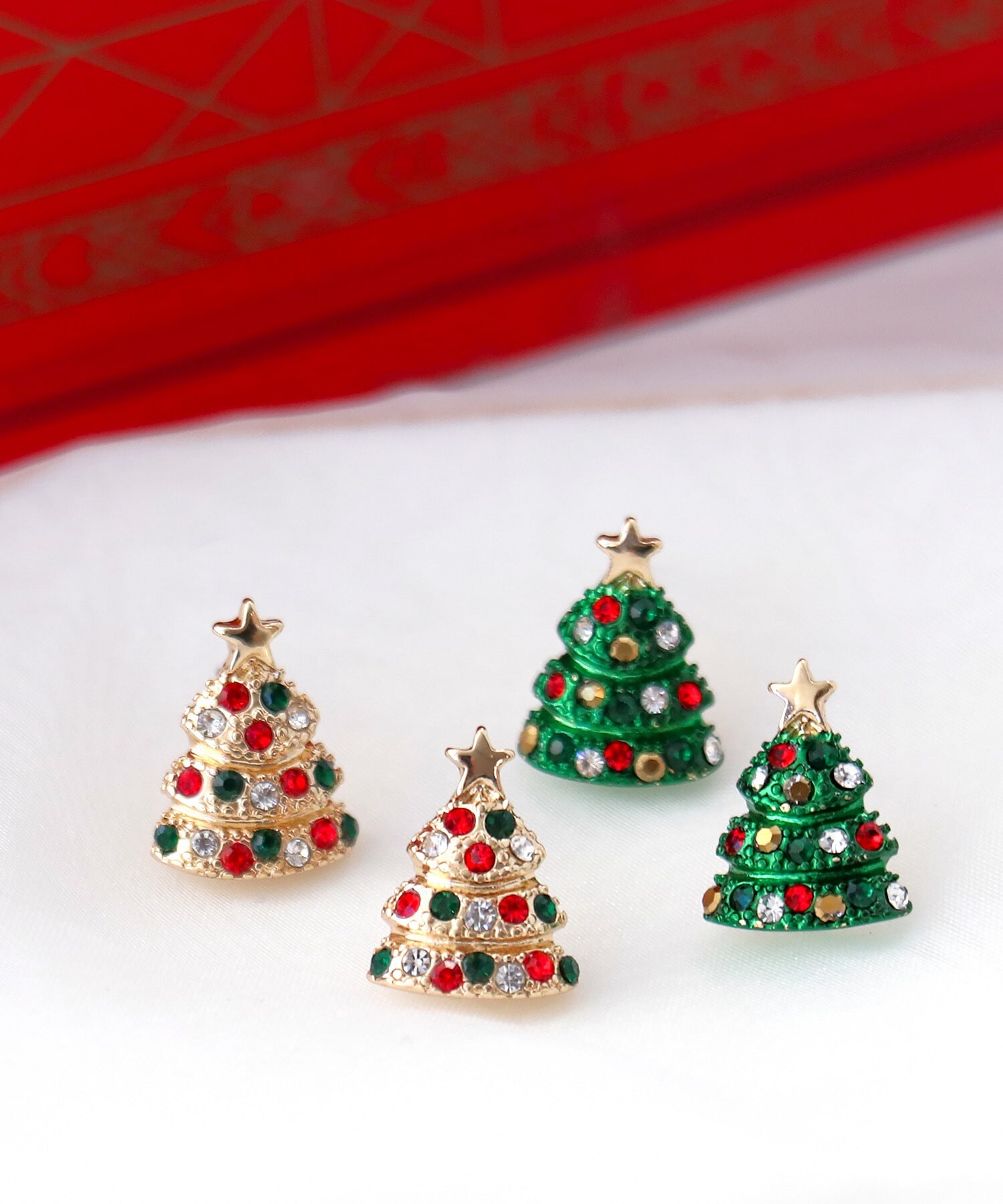 🌲クリスマスツリーピアス🌲｜スリーフォータイム｜ショップニュース