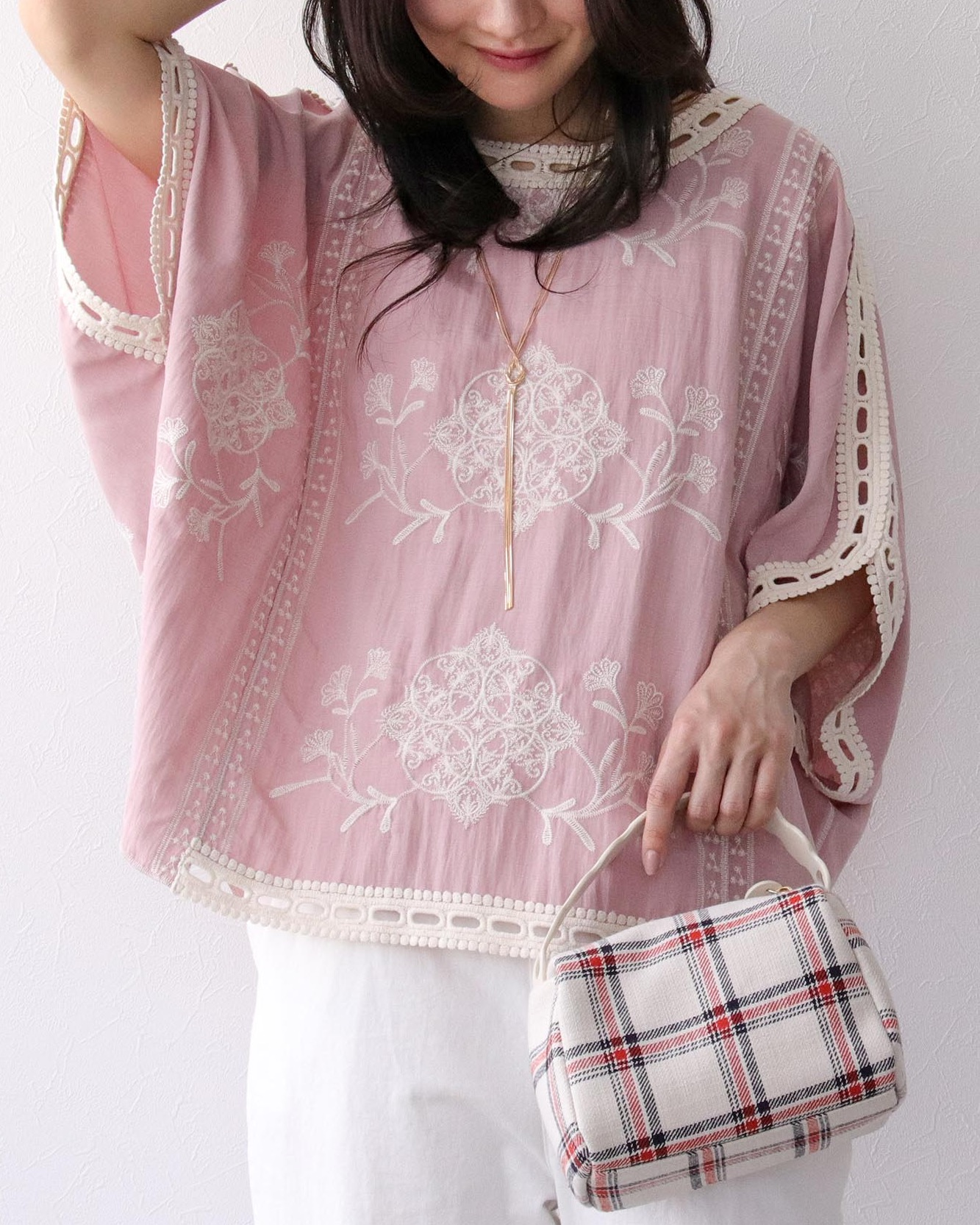 未使用^_^BY★ボタニカルプルオーバー ボタニカル刺繍ドルマンプルオーバー｜スリーフォータイム