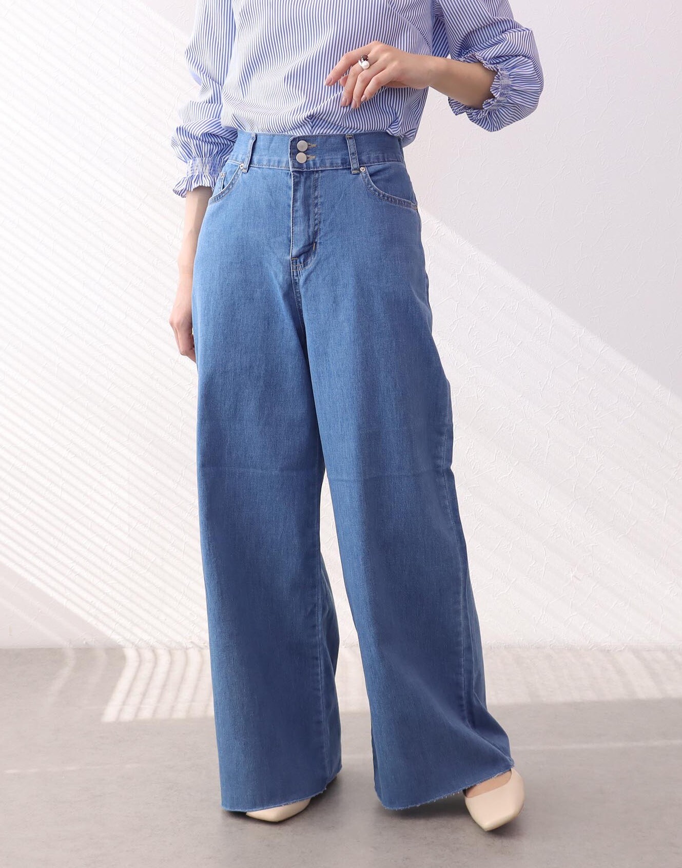 美品 CARUSO イタリア製 48 定価¥60,000程 シームレスパンツ メンズ