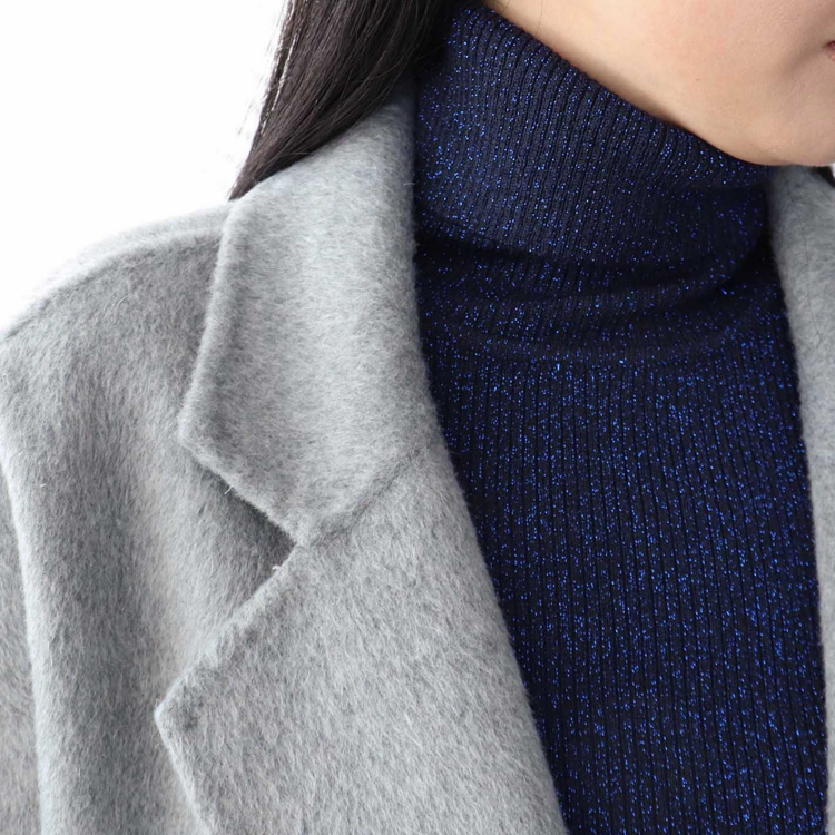 ❄️タートルネックラメプルオーバー❄️