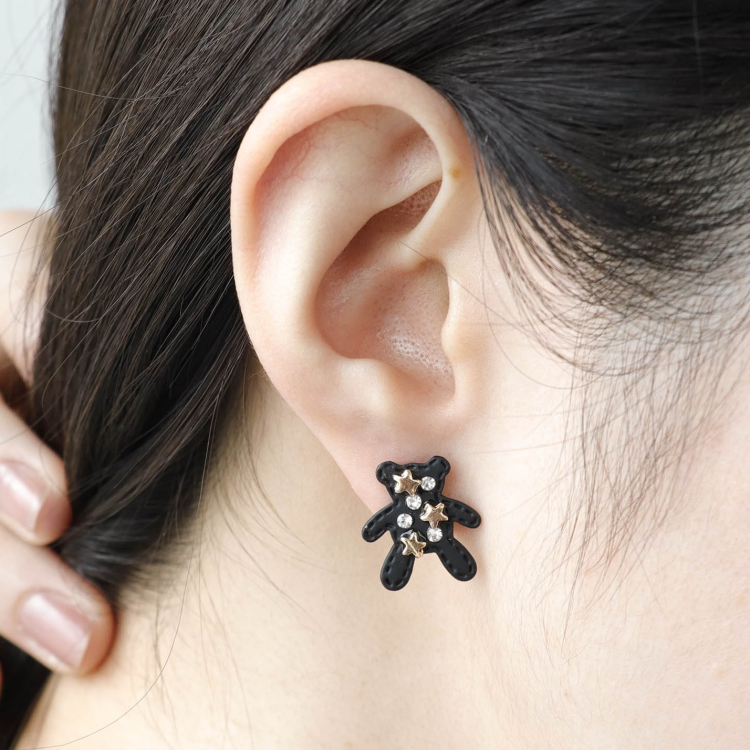 🧸スタッズベアーピアス（１０ｍｍパールキャッチ）🧸