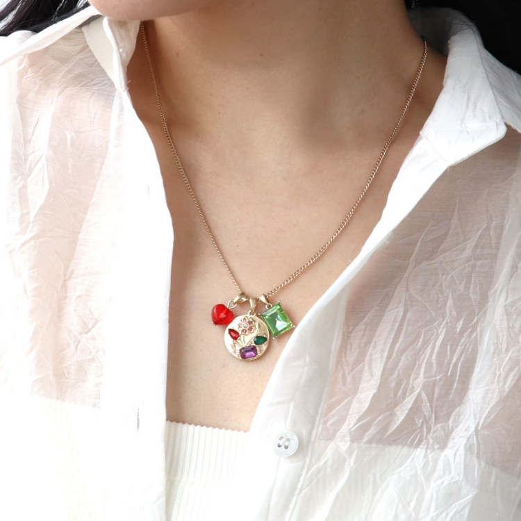 💐フラワーコインチャームネックレス💐