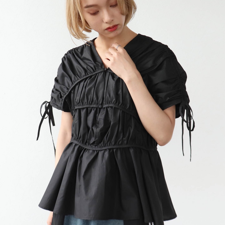 👚シャーリングブラウス👚