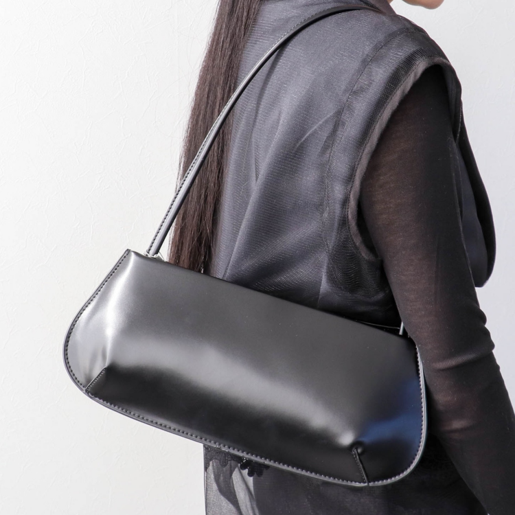 🖤ダブルセミショルダー🖤