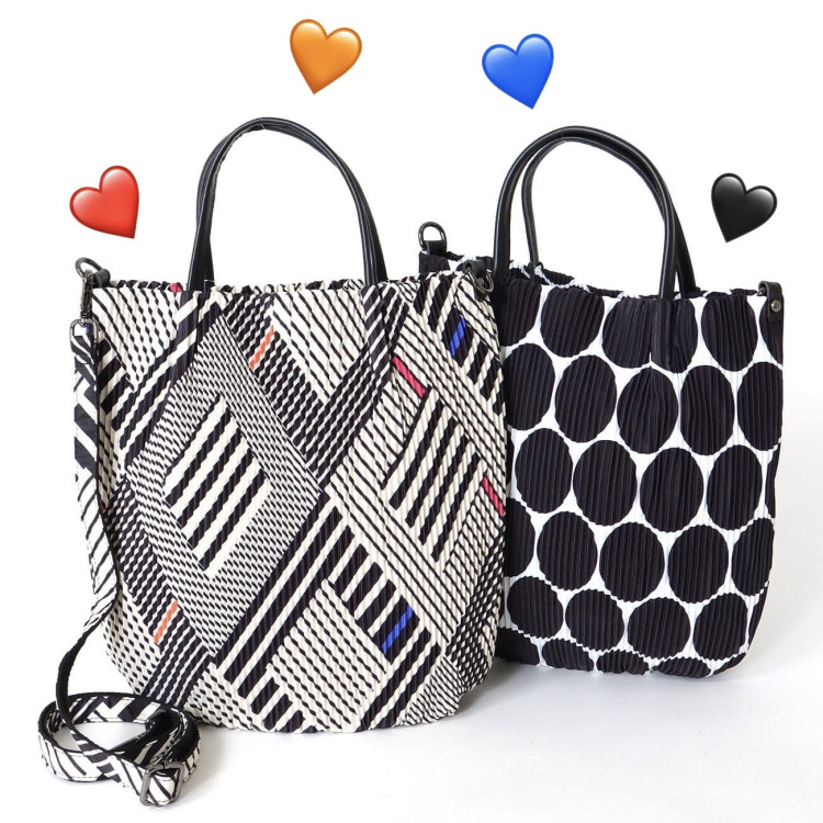 🧡 トリムレザープリーツBAG💙