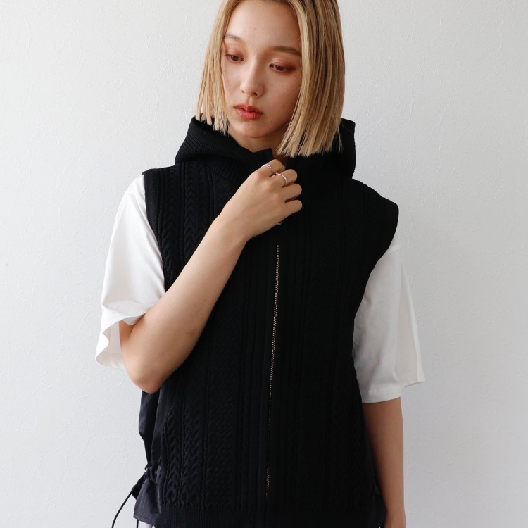 🧶ケーブル布帛ドッキングベスト🧶