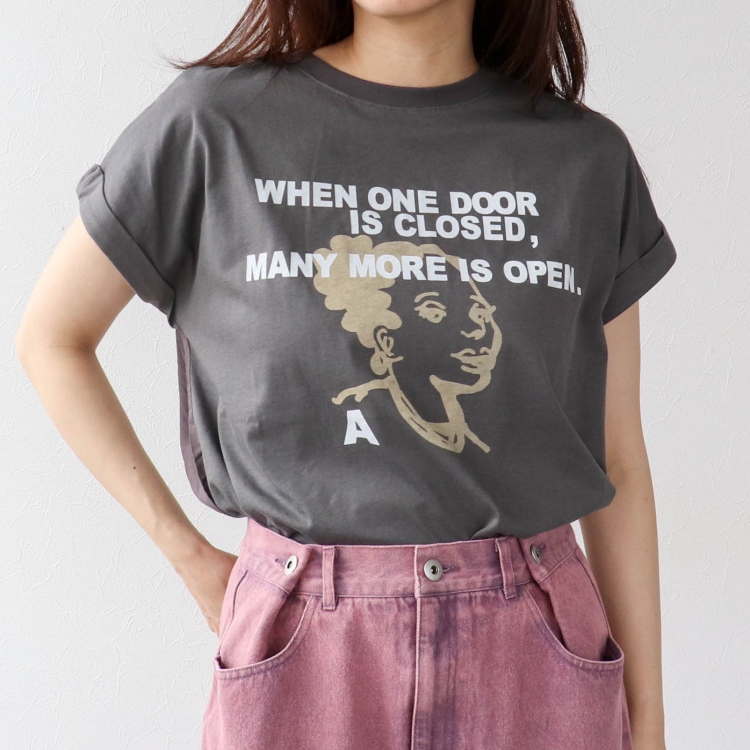 😳フェイスモチーフプリントドルマンTシャツ😳