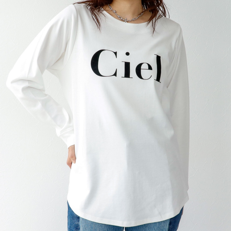 🆎トリケアフロッキーロゴプリント長袖ロングTシャツ🆎