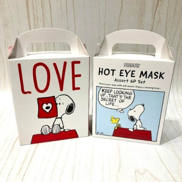 『ピーナッツ（PEANUTS）』スヌーピー　ホットアイマスク☆