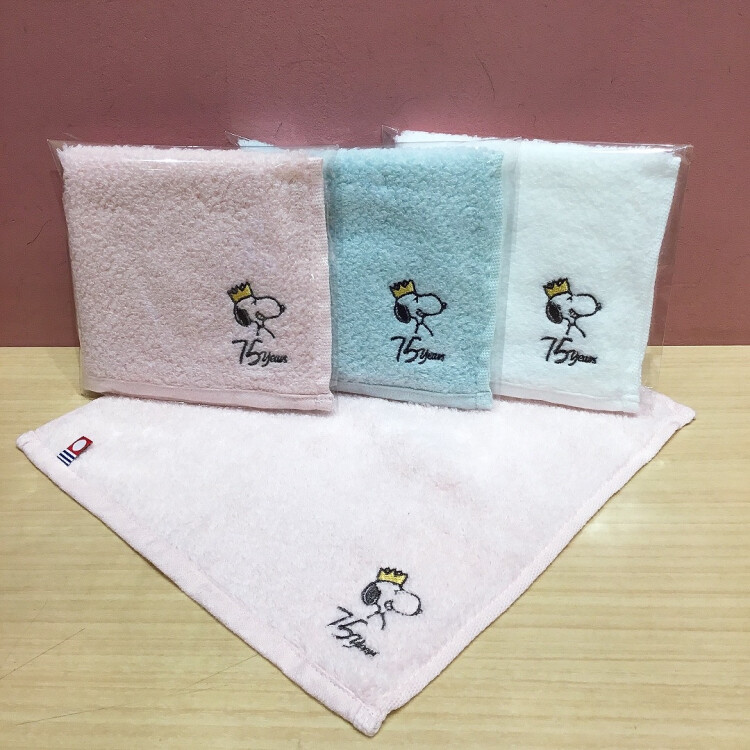 スヌーピーのミニタオルが入荷しました✨