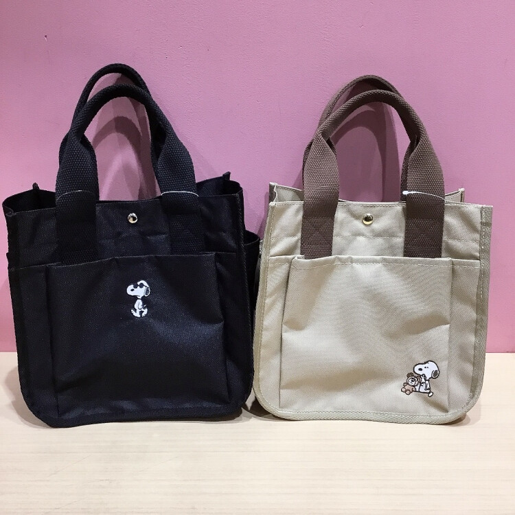 スヌーピーのポケットいっぱいトートが入荷しました✨