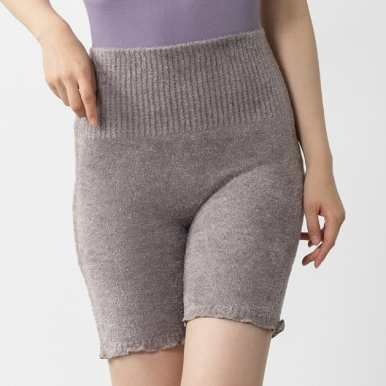  ふわもこあたたかニットパンツ✨️