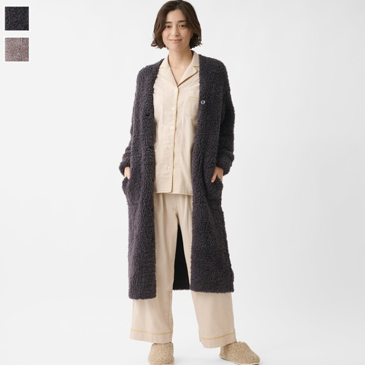 チクチクしにくいフワフワロングカーディガン